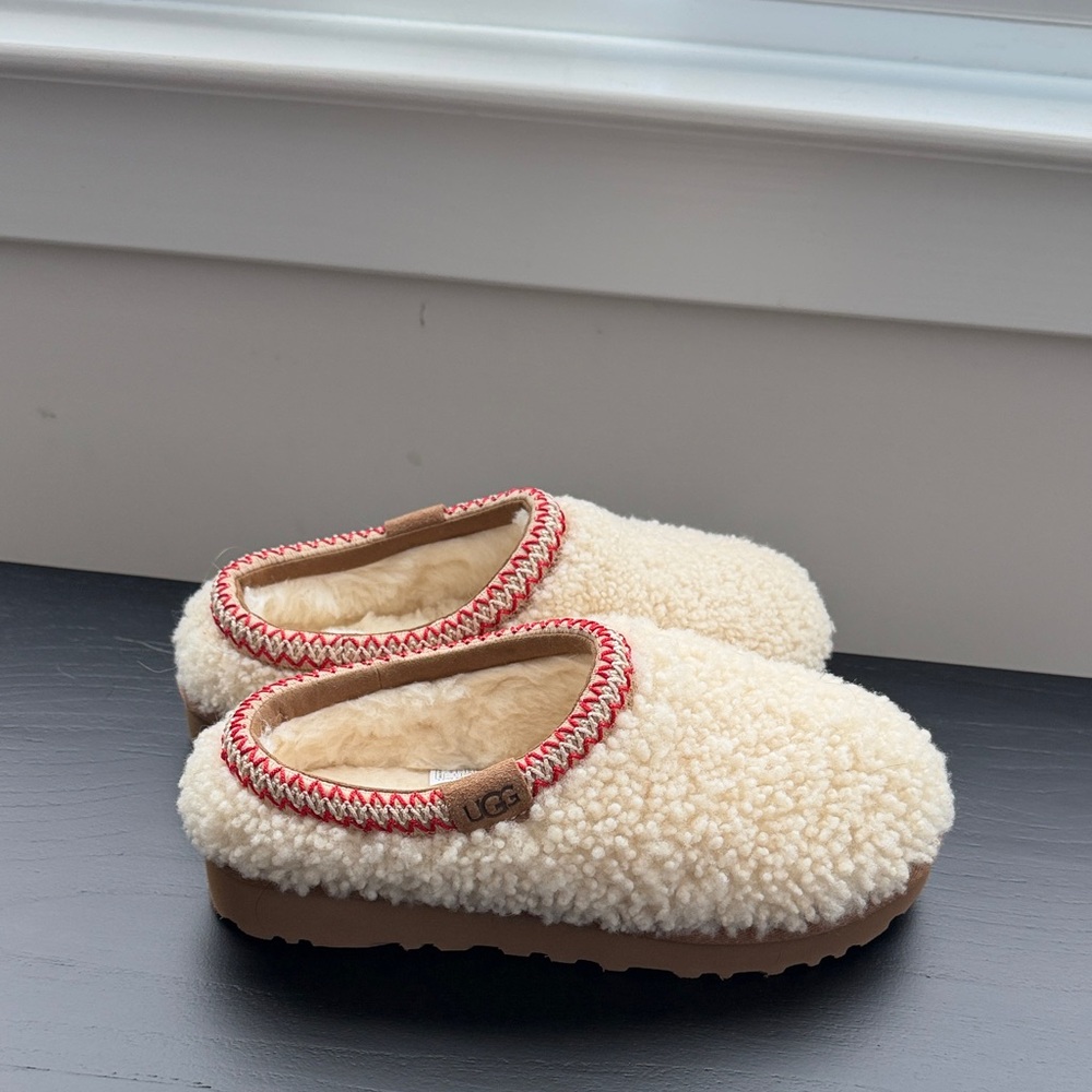UGG Tasman Maxi Curly Slippers 7